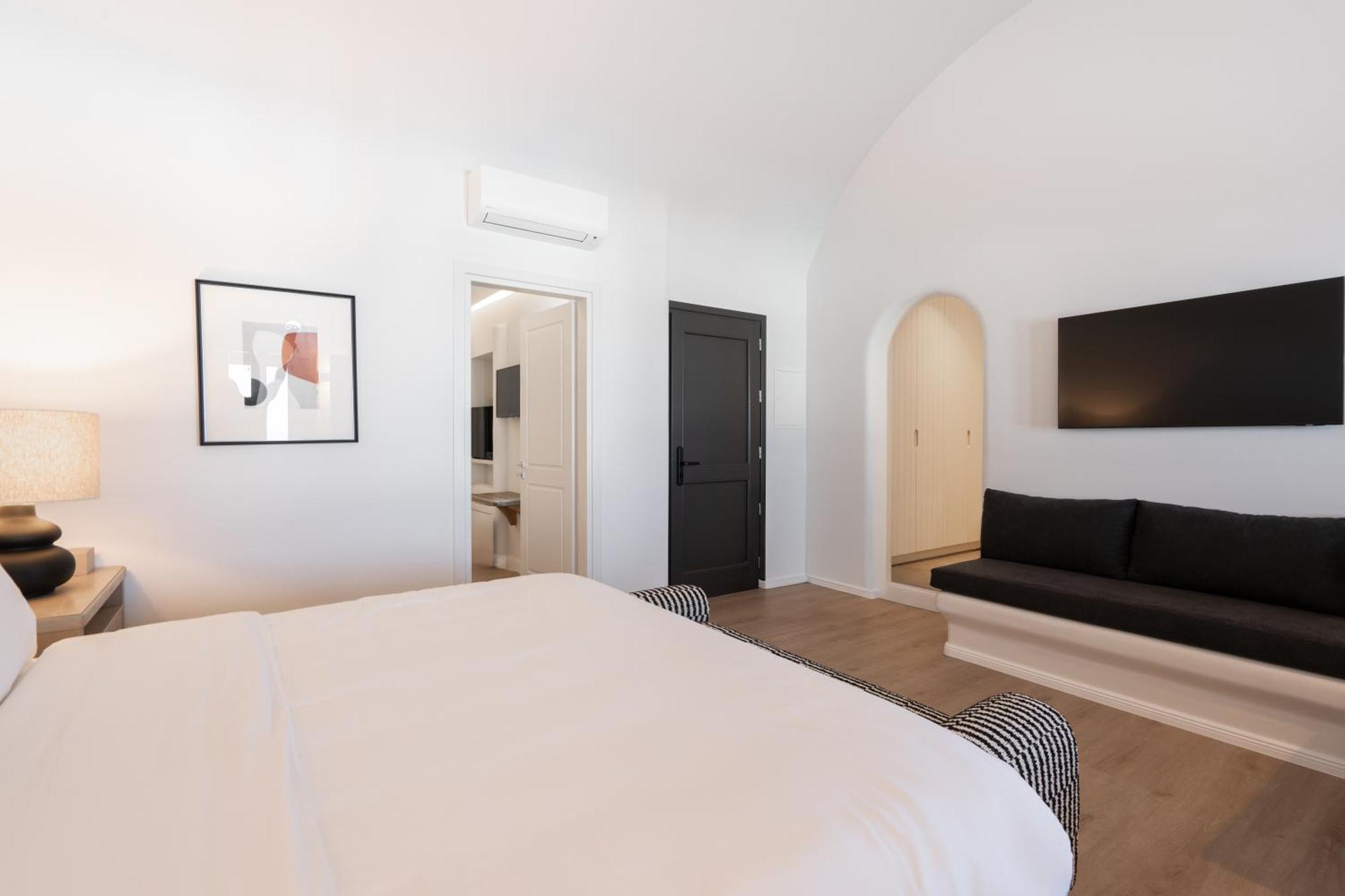 Nero Suites By Nomee Hospitality Group Imerovigli (Santorini) Exterior foto