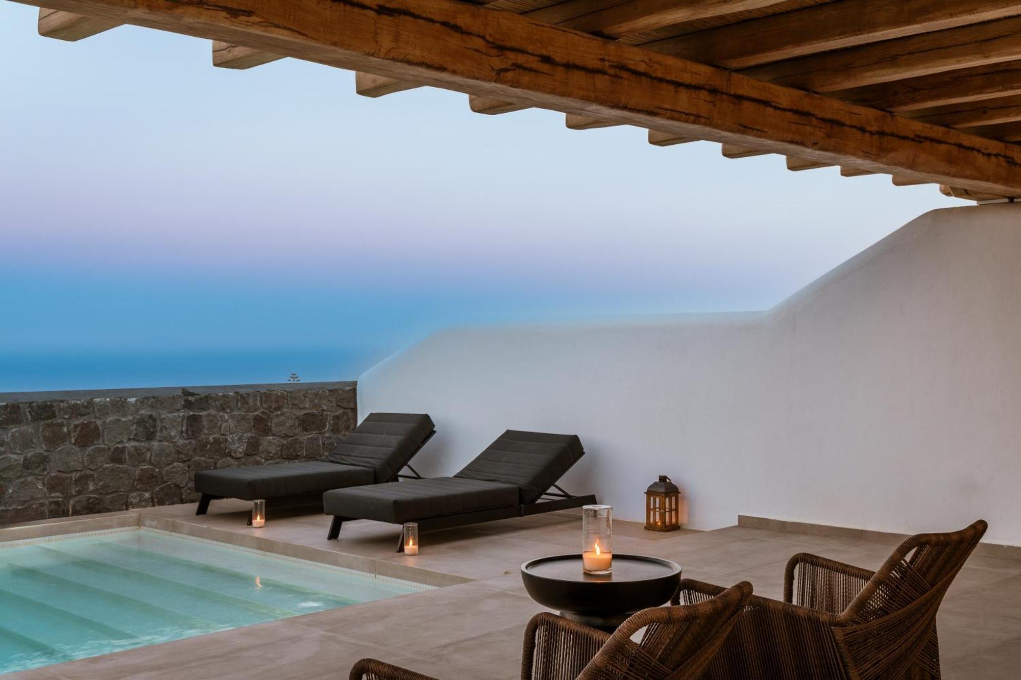 Nero Suites By Nomee Hospitality Group Imerovigli (Santorini) Exterior foto