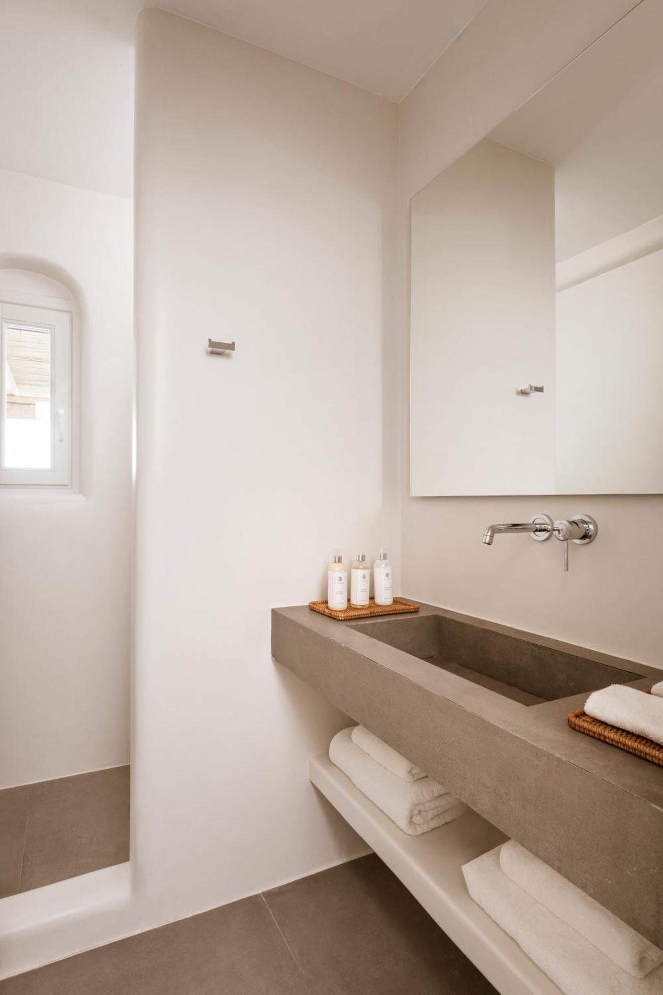 Nero Suites By Nomee Hospitality Group Imerovigli (Santorini) Exterior foto